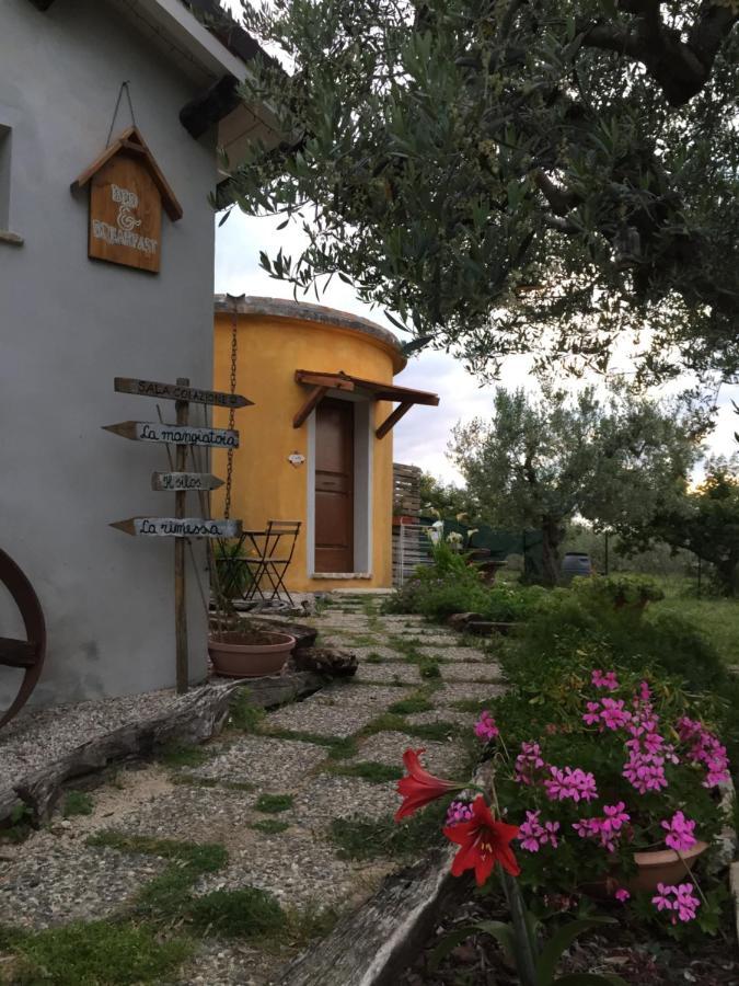 C'Era Una Volta Podere San Giovanni Фоссачезия Экстерьер фото